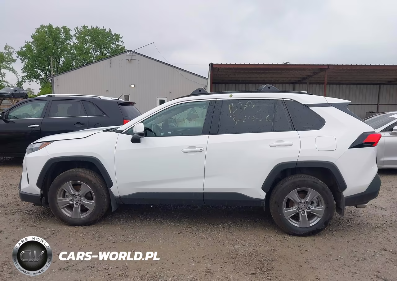 2025 Toyota Rav4 Xle VIN:2T3P1RFV4SW632369 - 15