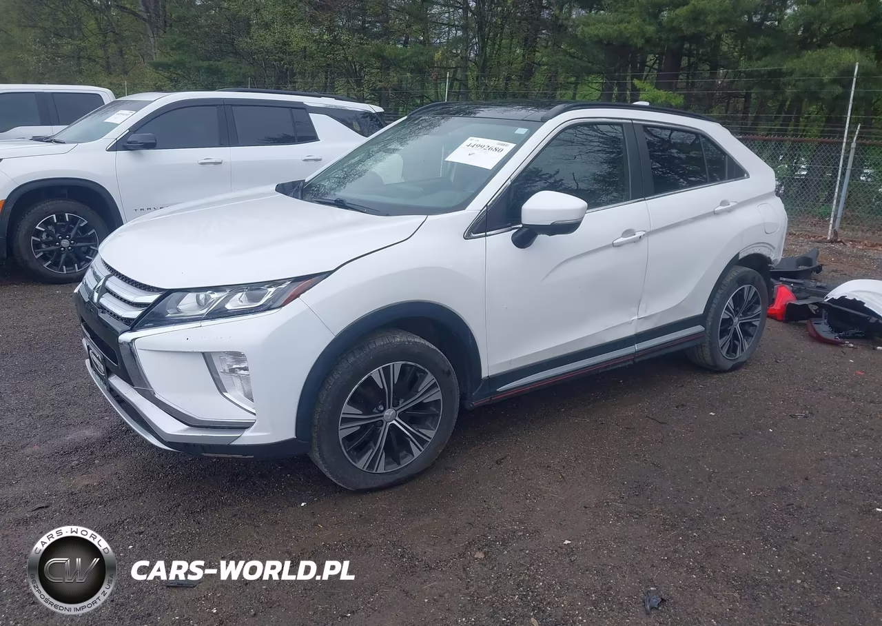 2019 Mitsubishi Eclipse Cross Sel VIN:JA4AT5AA7KZ000330 - 2