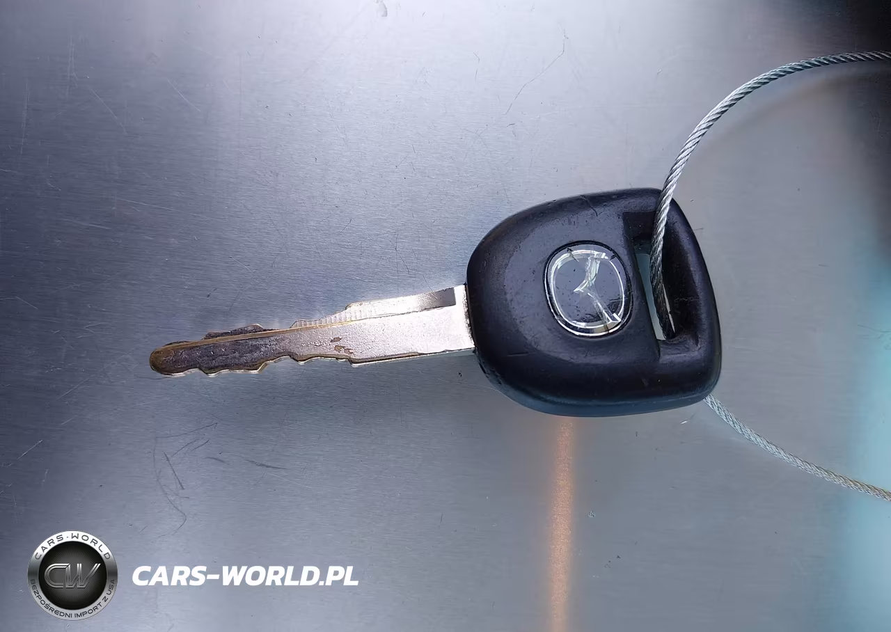 2010 Mazda Mazda3 I Sport VIN:JM1BL1SG5A1344757 - 11