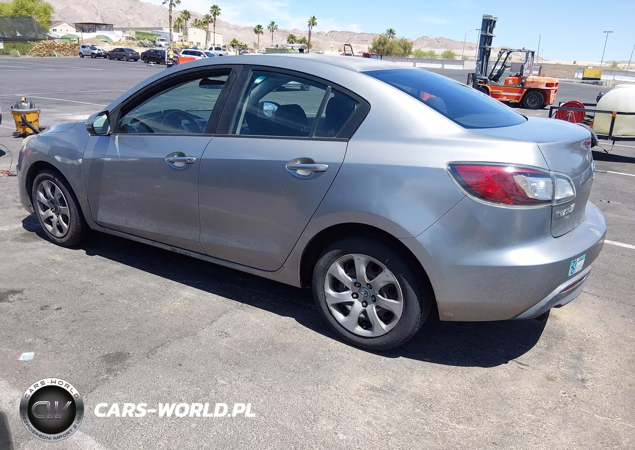 2010 Mazda Mazda3 I Sport VIN:JM1BL1SG5A1344757 - 3