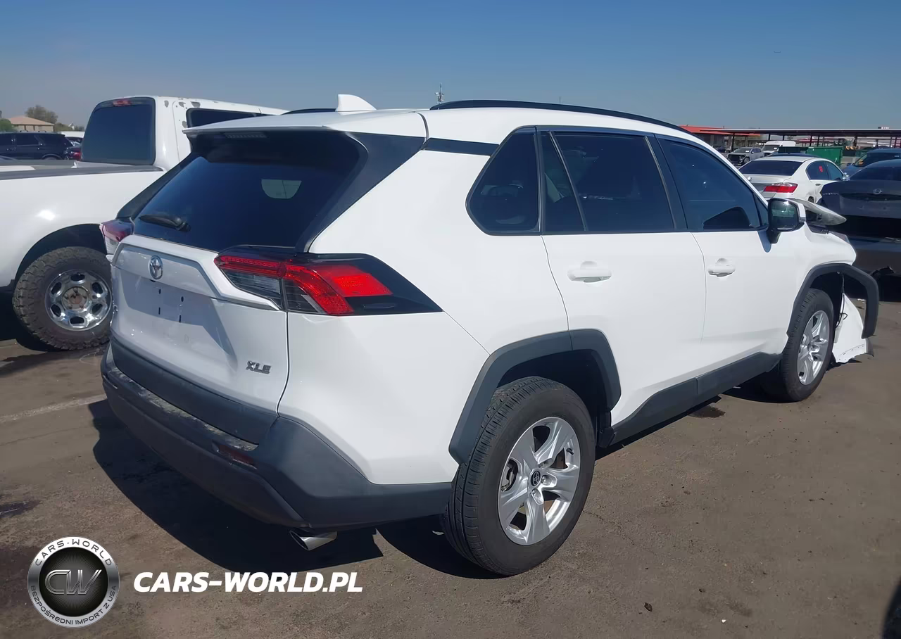 2021 Toyota Rav4 Xle VIN:2T3W1RFV0MC116087 - 4