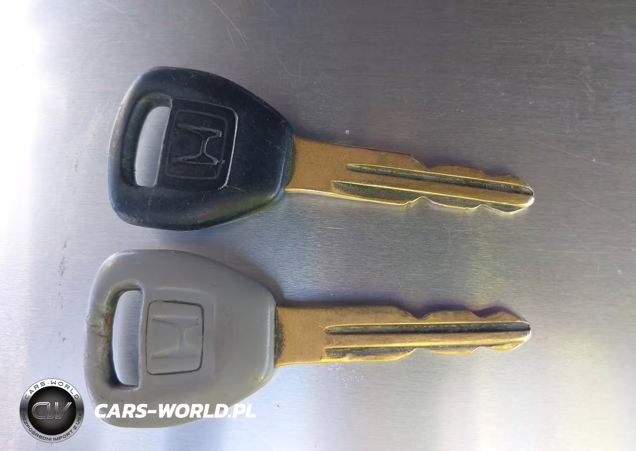 2000 Honda Accord 3.0 Ex VIN:1HGCG1650YA101600 - 11
