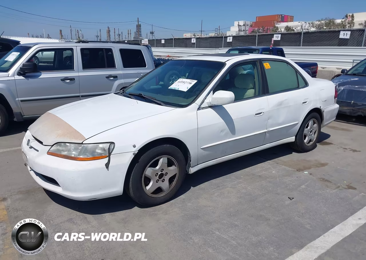 2000 Honda Accord 3.0 Ex VIN:1HGCG1650YA101600 - 2