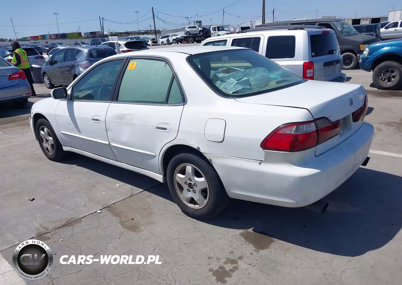 2000 Honda Accord 3.0 Ex VIN:1HGCG1650YA101600 - 3