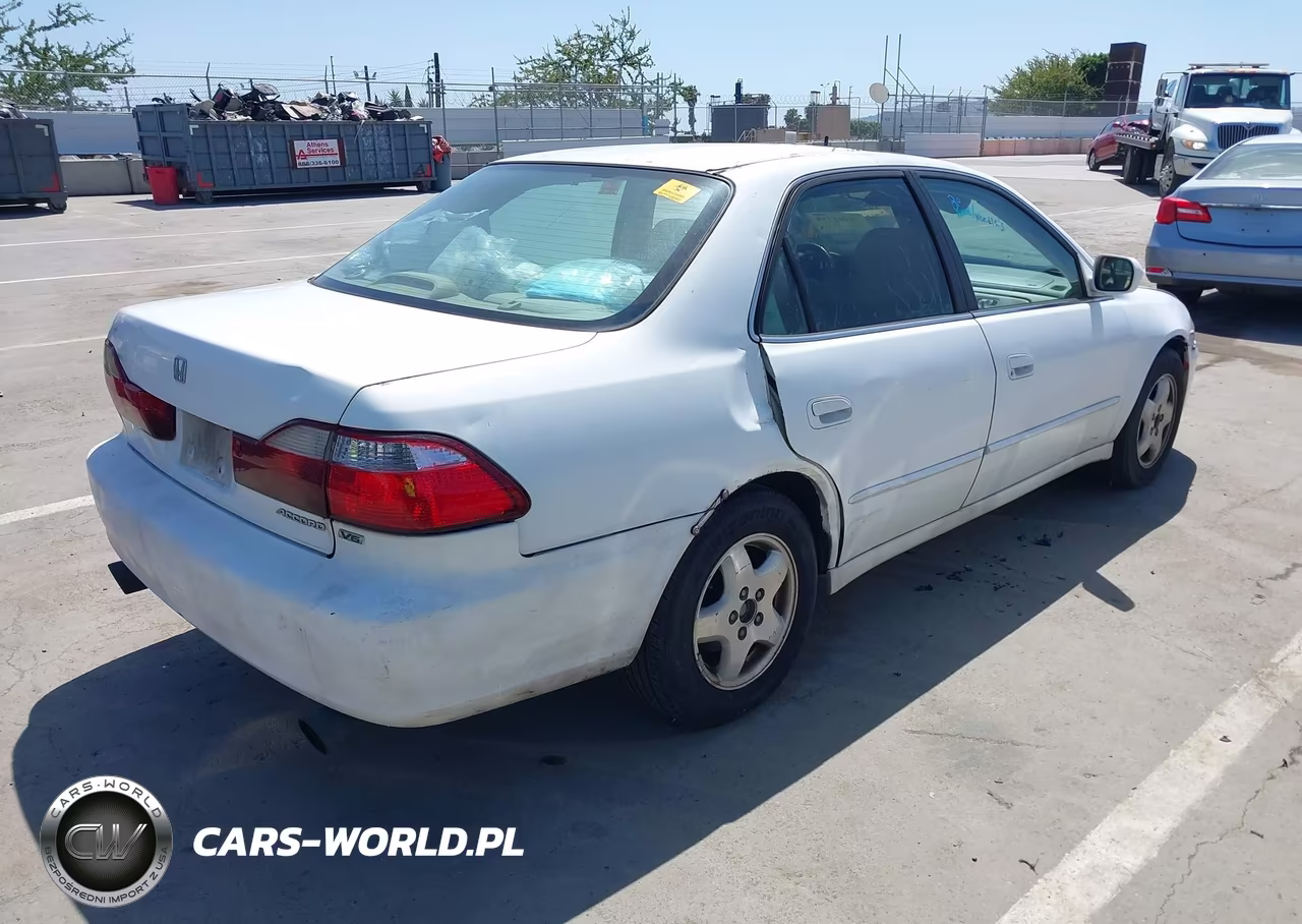 2000 Honda Accord 3.0 Ex VIN:1HGCG1650YA101600 - 4