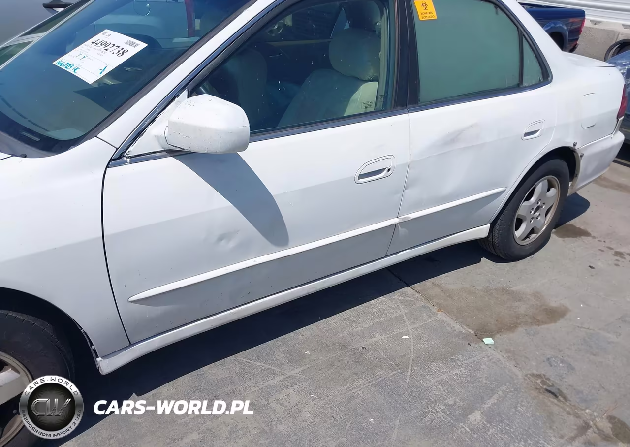 2000 Honda Accord 3.0 Ex VIN:1HGCG1650YA101600 - 6