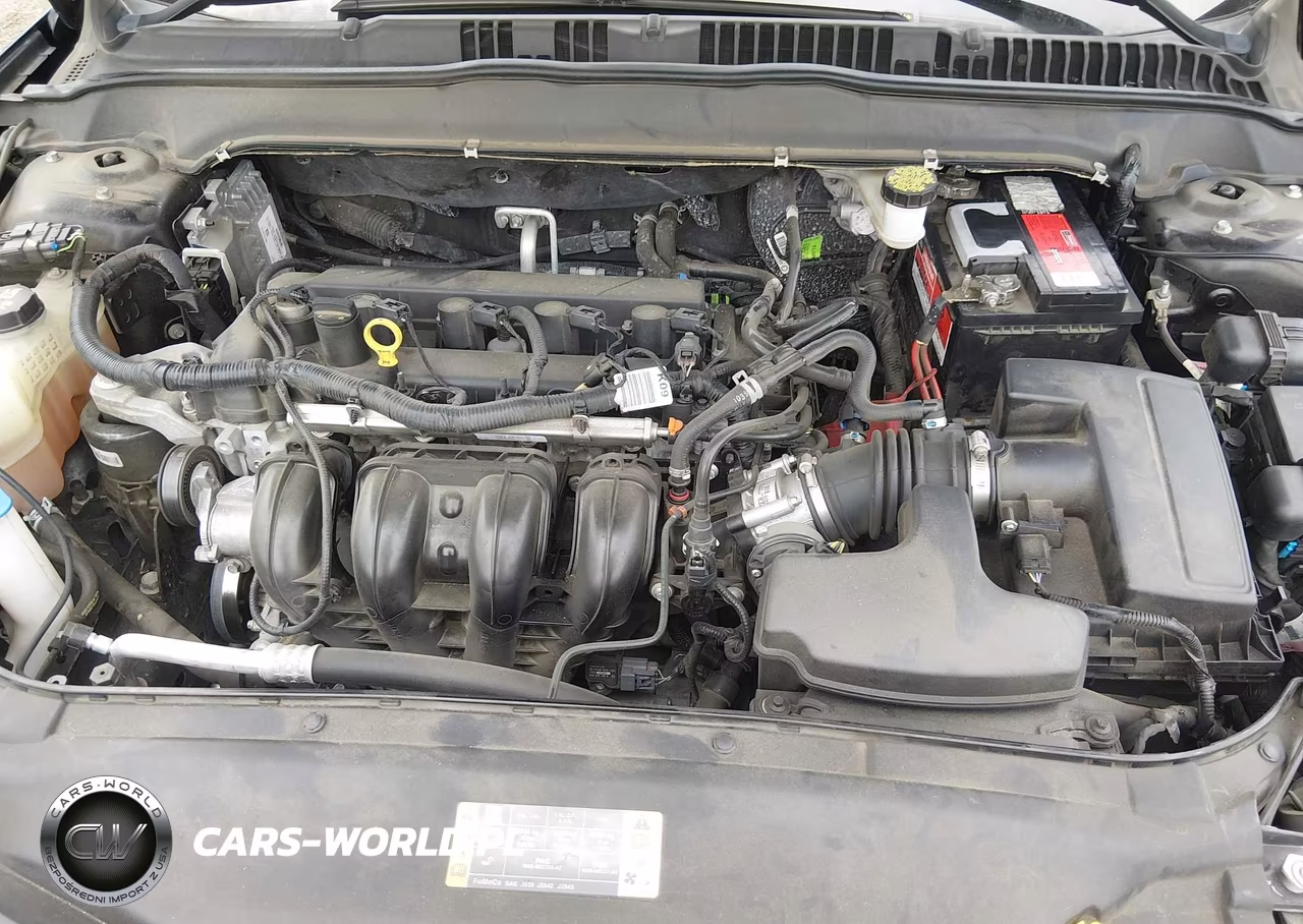 2020 Ford Fusion S VIN:3FA6P0G7XLR260408 - 10
