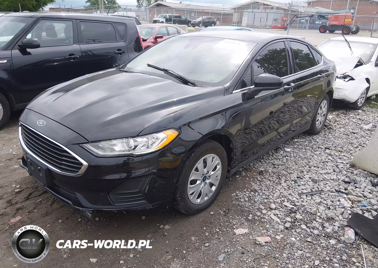 2020 Ford Fusion S VIN:3FA6P0G7XLR260408 - 2