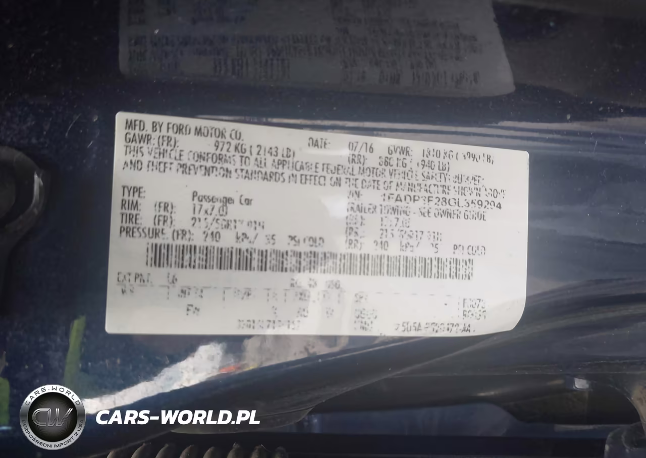 2016 Ford Focus Se VIN:1FADP3F28GL359294 - 9