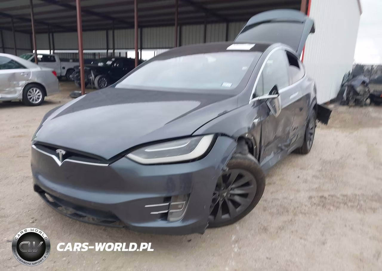 2018 Tesla Model X 100D-75D-P100D VIN:5YJXCAE29JF099961 - 2