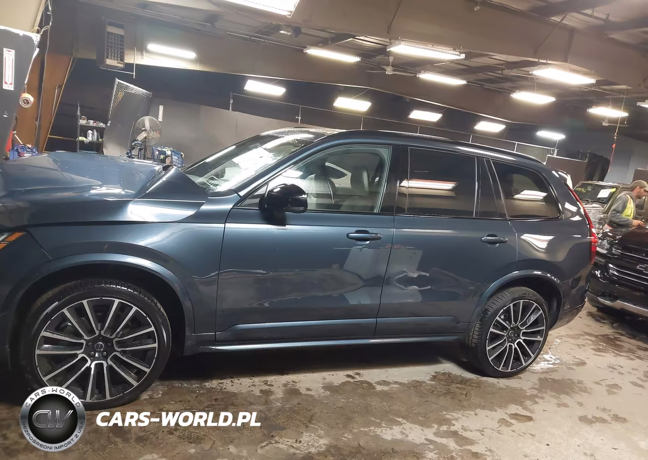 2026 Volvo Xc90 Ultra Dark Theme, B6 Awd Gas (Mild Hybrid), Gasoline, 7 Seats VIN:YV4062PMXT1490056 - 14