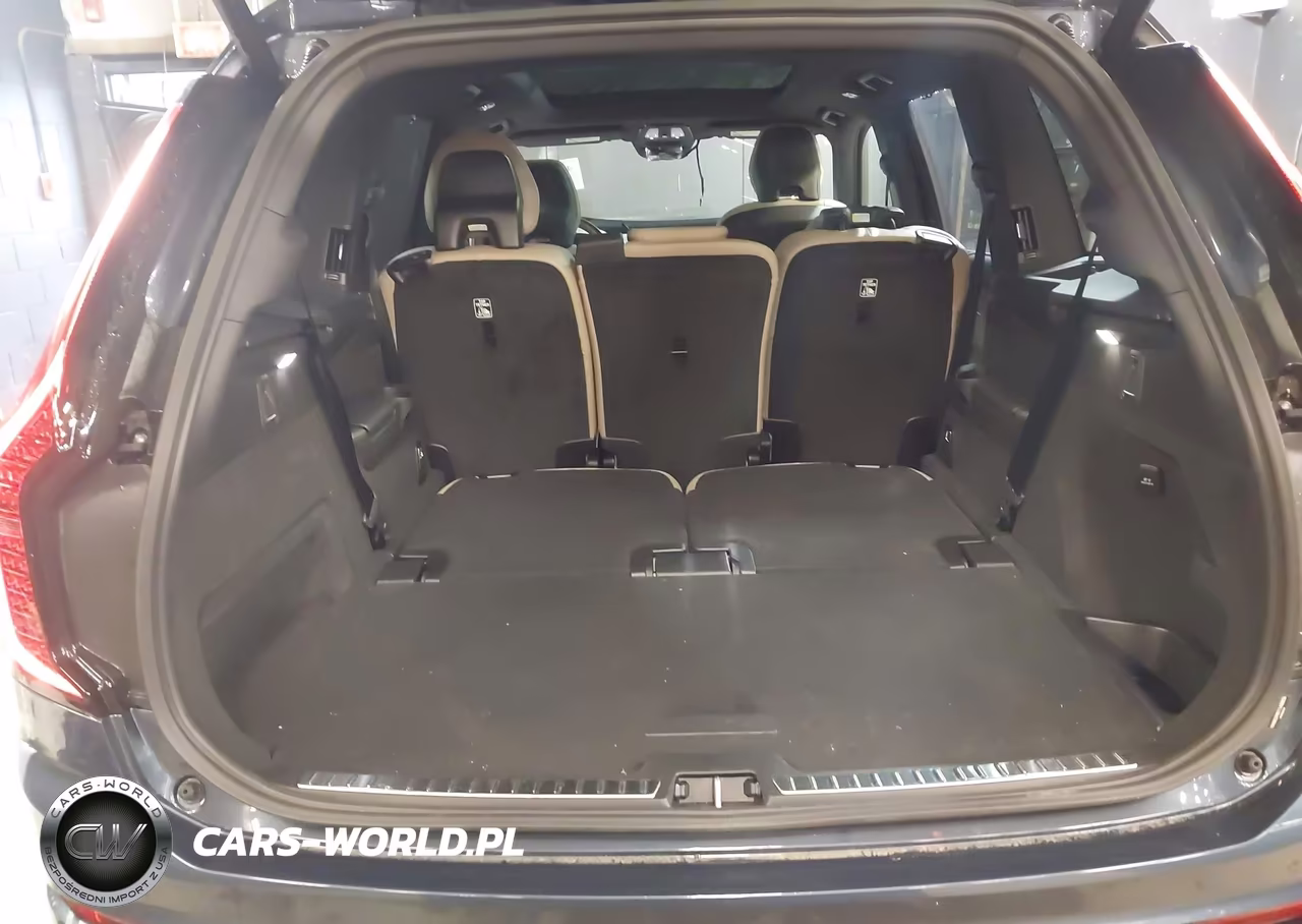 2026 Volvo Xc90 Ultra Dark Theme, B6 Awd Gas (Mild Hybrid), Gasoline, 7 Seats VIN:YV4062PMXT1490056 - 17