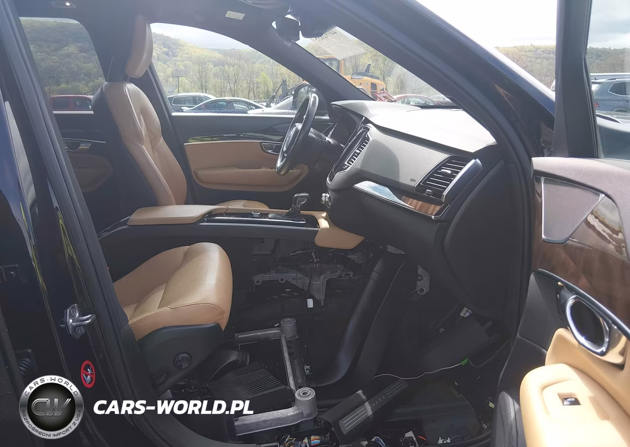 2017 Volvo Xc90 T6 Momentum VIN:YV4A22PKXH1107951 - 5
