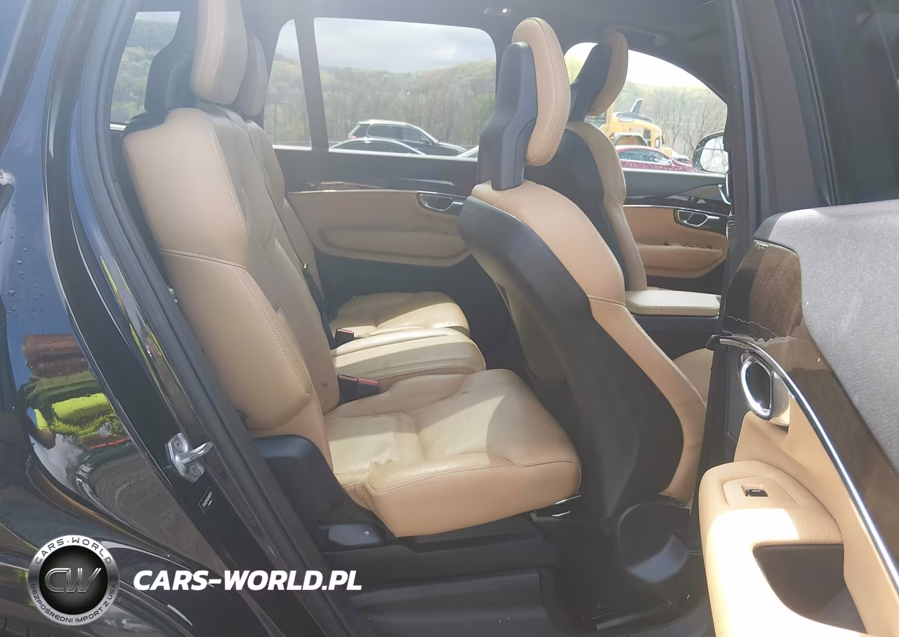 2017 Volvo Xc90 T6 Momentum VIN:YV4A22PKXH1107951 - 8
