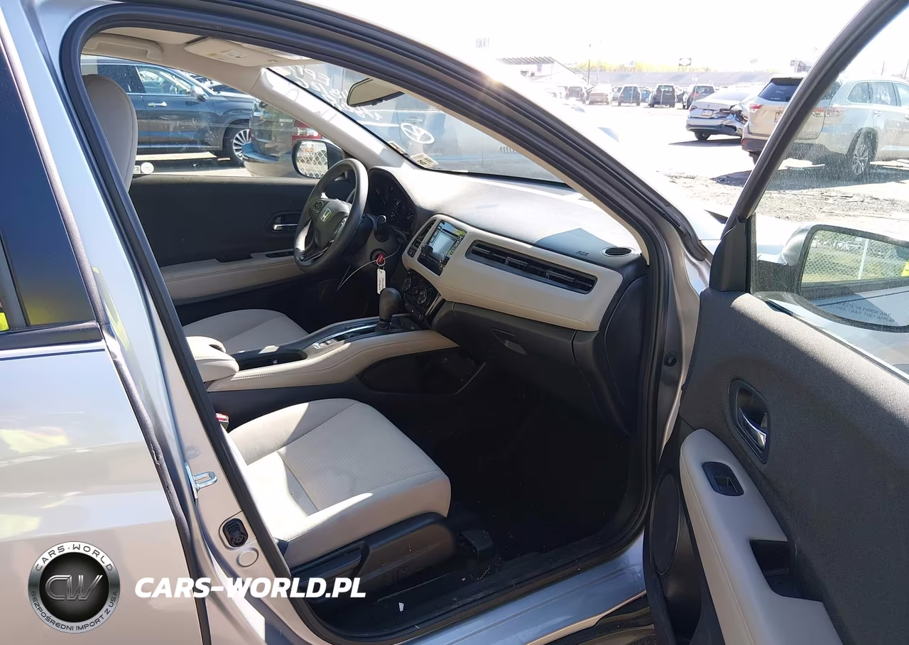 2021 Honda Hr-V Awd Lx VIN:3CZRU6H34MM747868 - 5