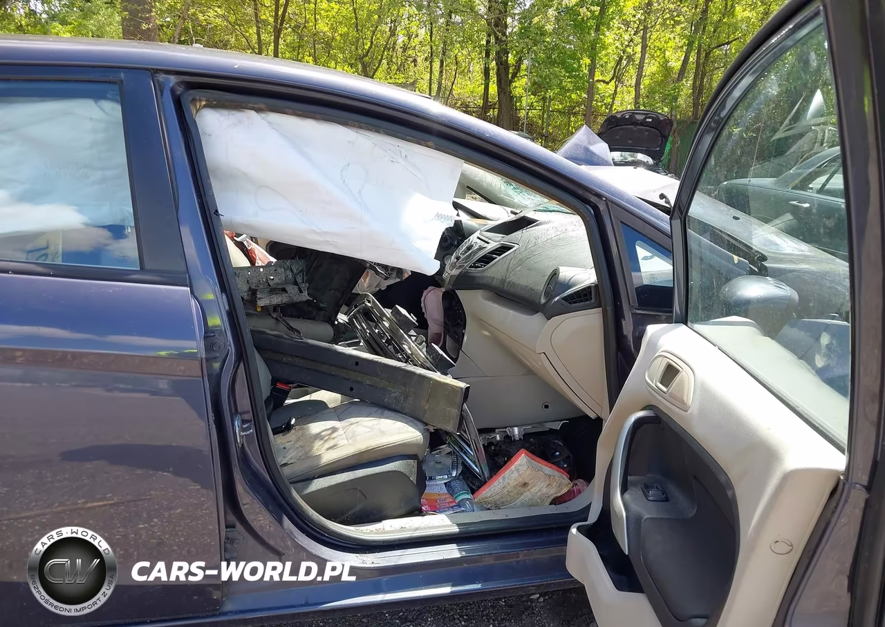 2012 Ford Fiesta Se VIN:3FADP4BJXCM184395 - 5