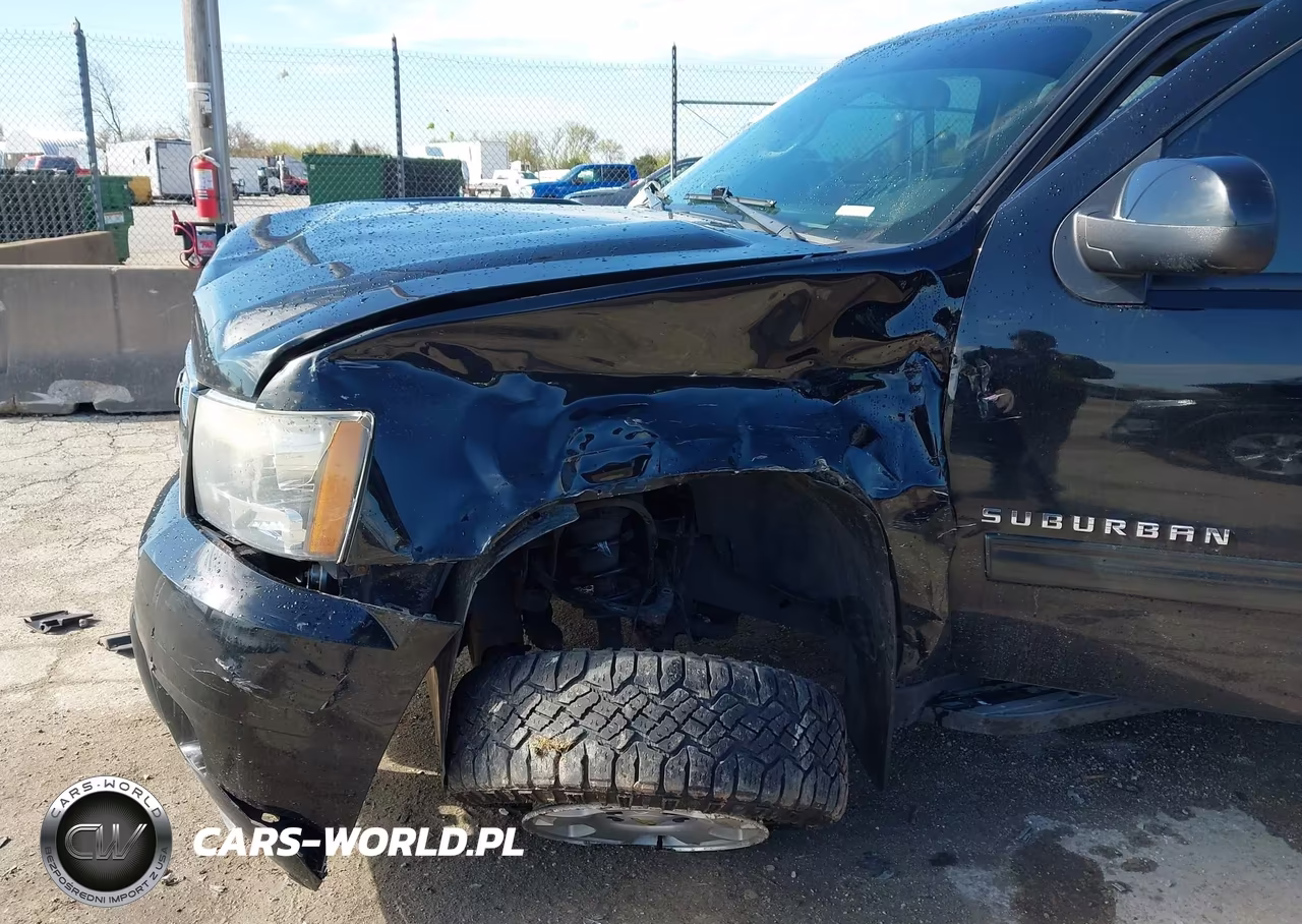 2011 Chevrolet Suburban 1500 Ls VIN:1GNSCHE09BR362440 - 6