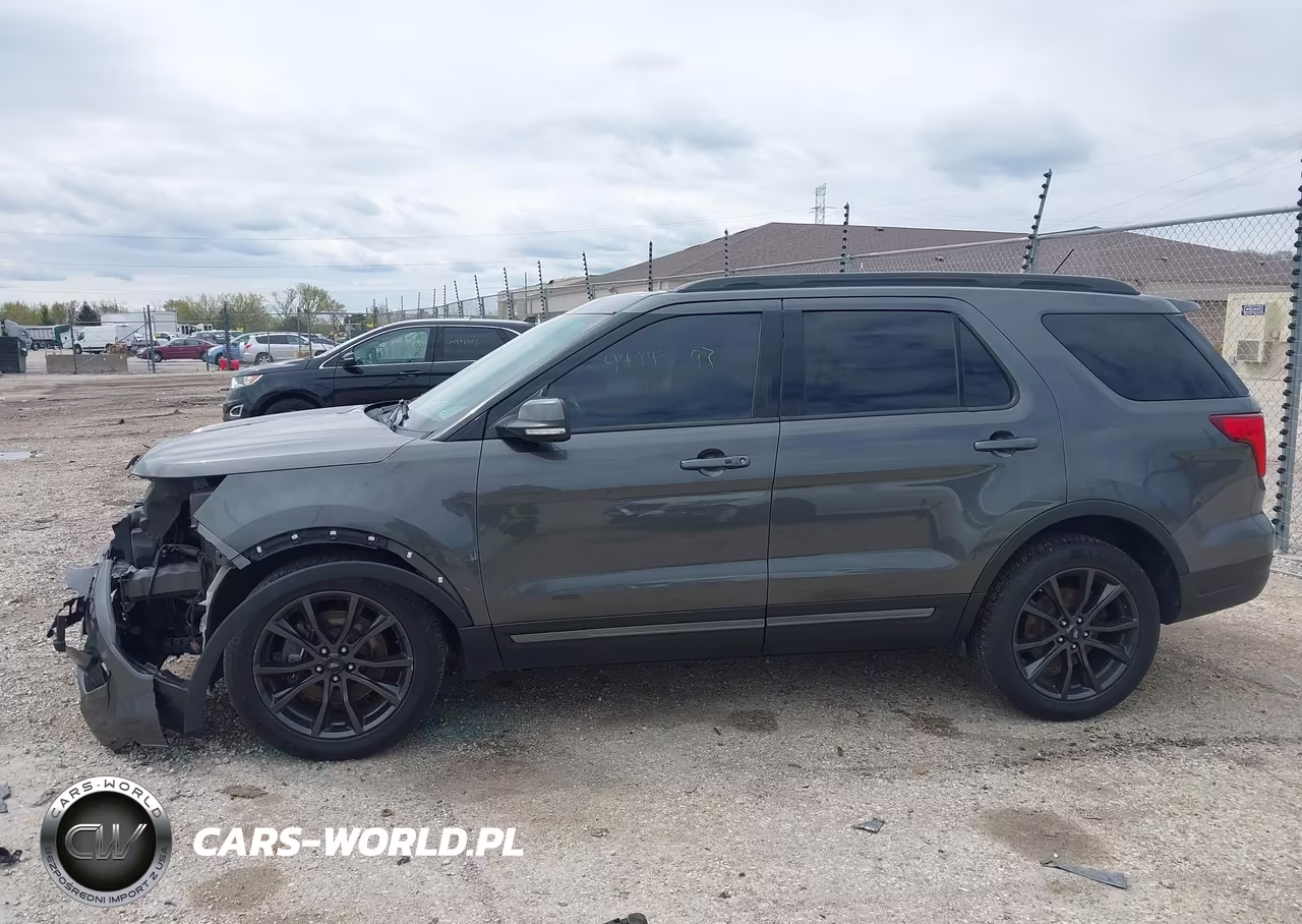 2019 Ford Explorer Xlt VIN:1FM5K8D82KGA05379 - 14