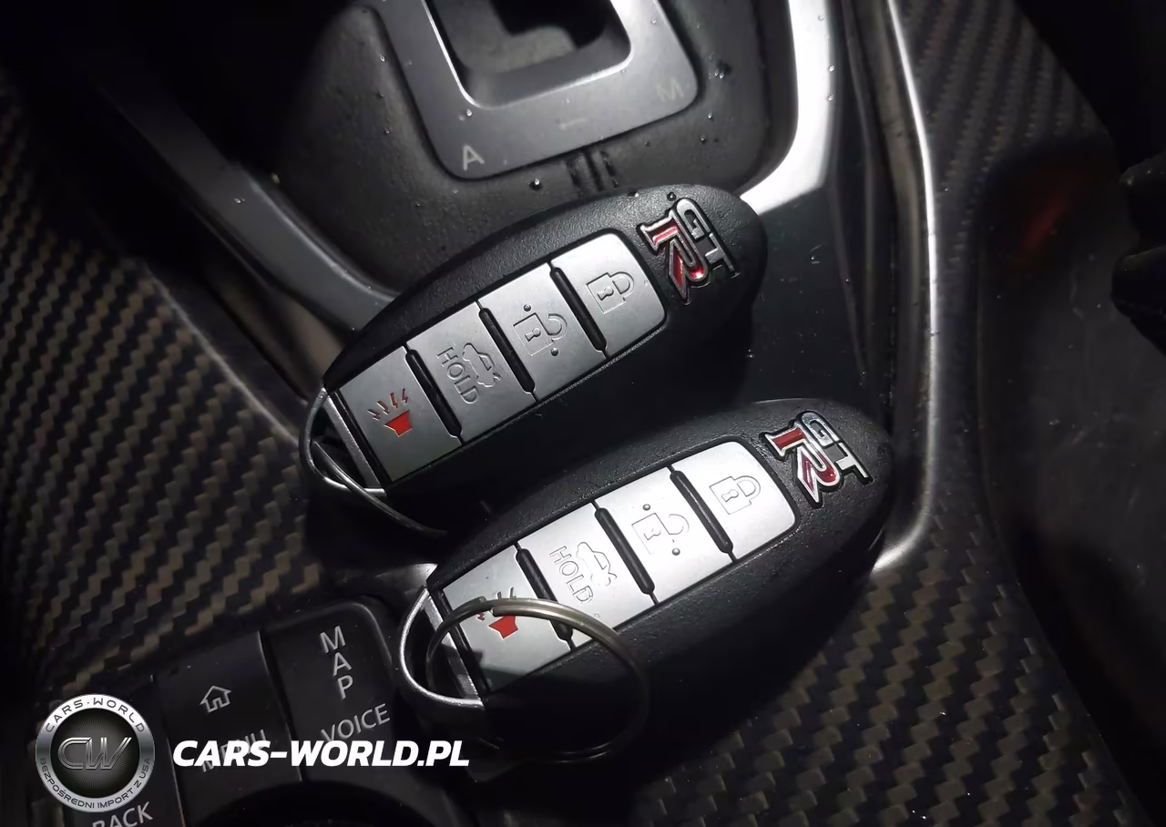 2024 Nissan Gt-R Premium Dual-Clutch 6-Speed Transmission VIN:JN1AR5BF3RM220282 - 11