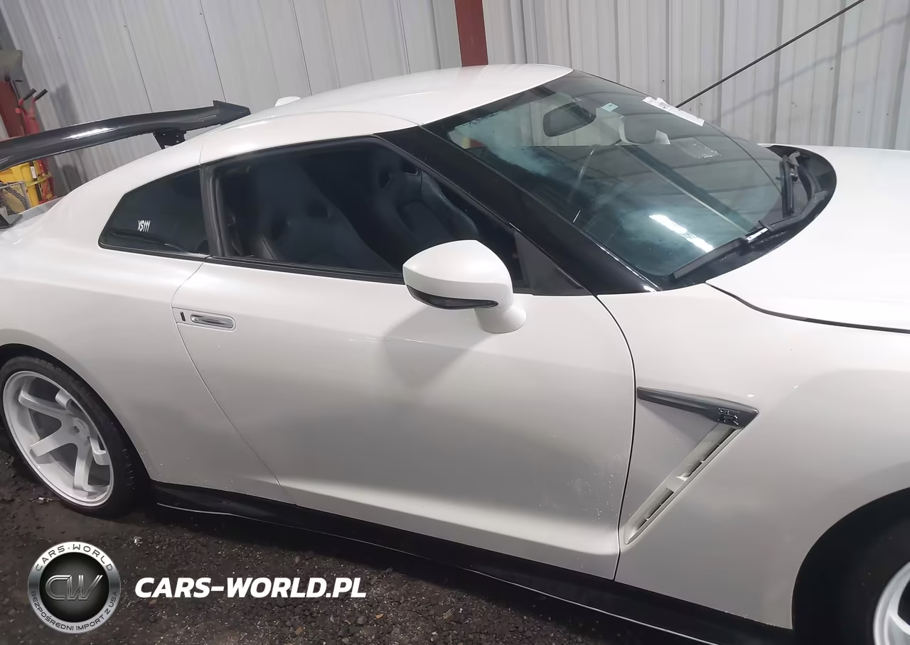 2024 Nissan Gt-R Premium Dual-Clutch 6-Speed Transmission VIN:JN1AR5BF3RM220282 - 13
