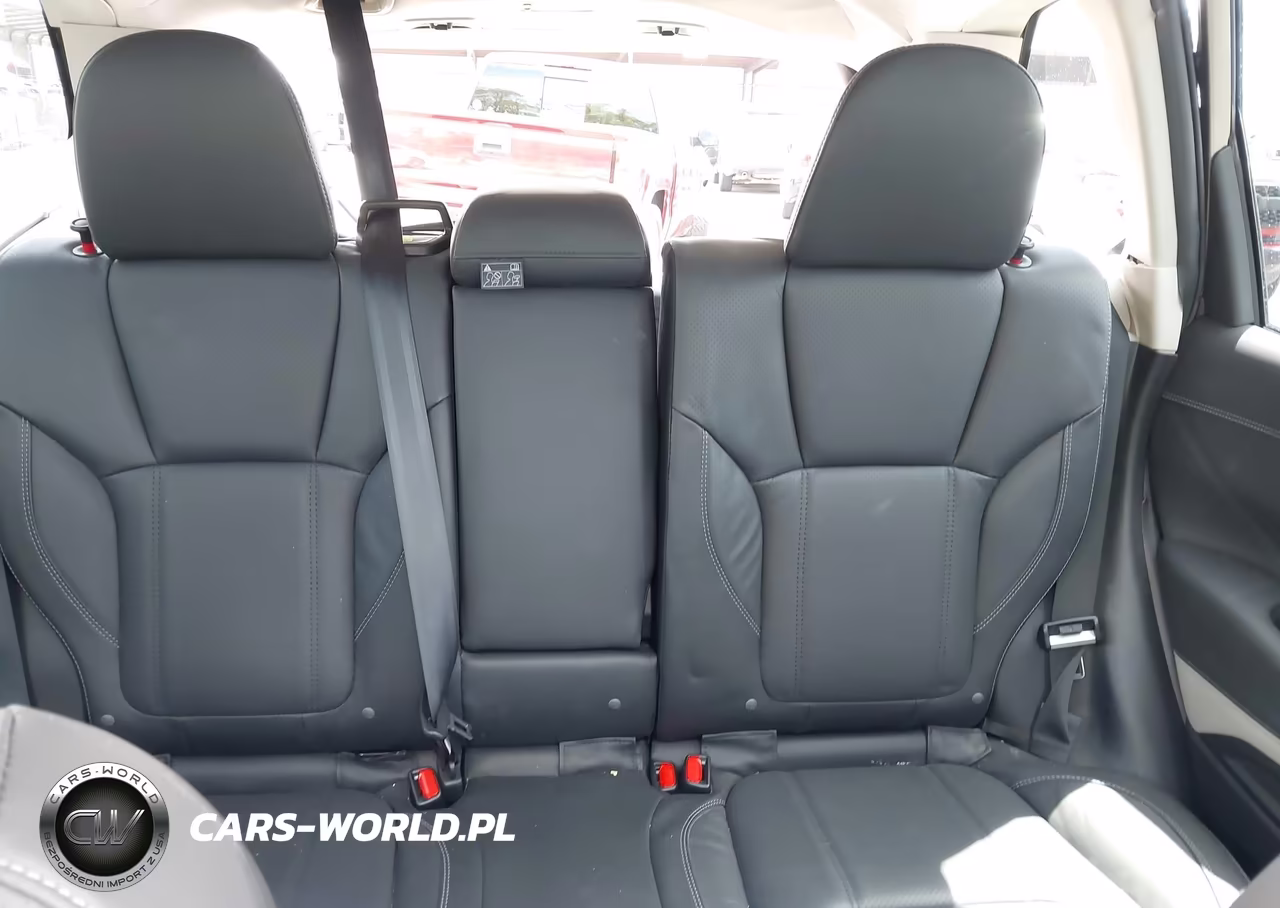 2023 Subaru Forester Limited VIN:JF2SKAPC5PH440477 - 8