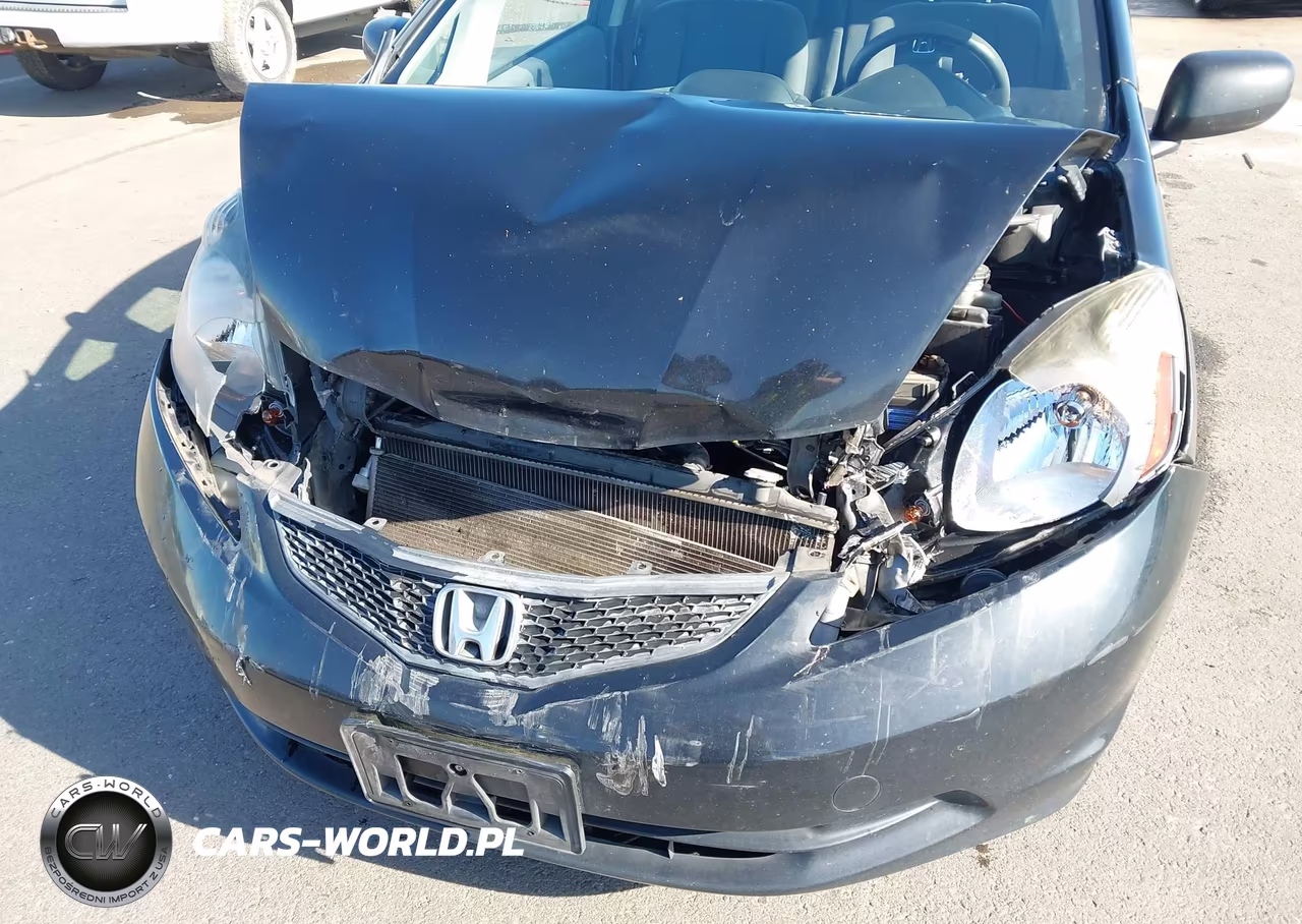 2013 Honda Fit VIN:JHMGE8H37DC020178 - 6