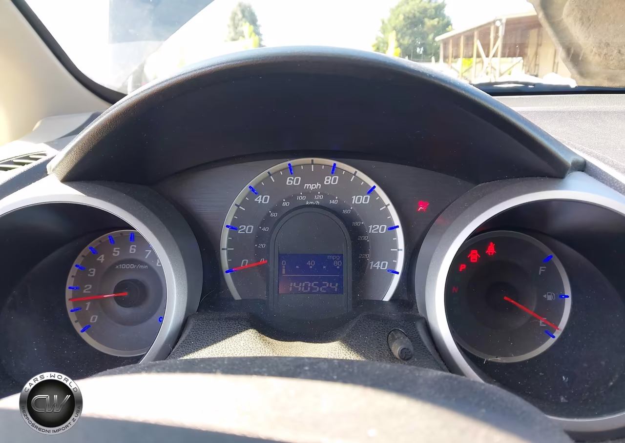 2013 Honda Fit VIN:JHMGE8H37DC020178 - 7