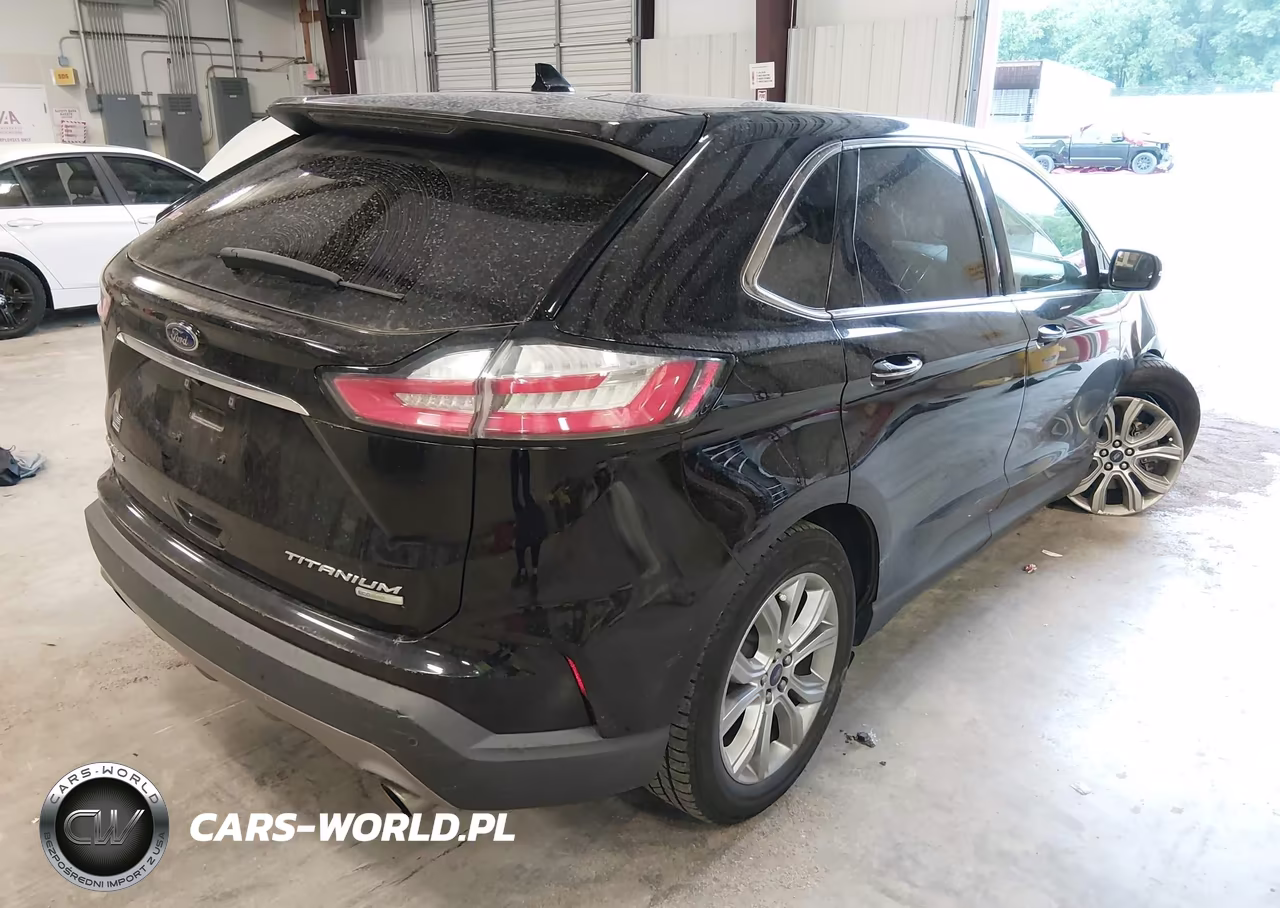 2019 Ford Edge Titanium VIN:2FMPK3K96KBC19984 - 4