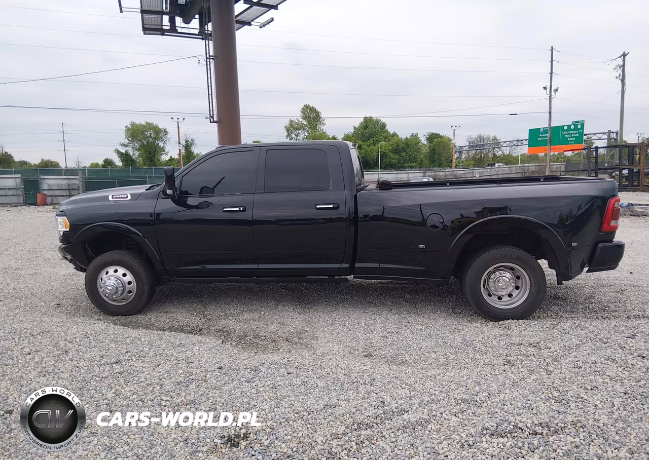 2020 Ram 3500 Limited 4X4 8' Box VIN:3C63RRRL0LG272107 - 14