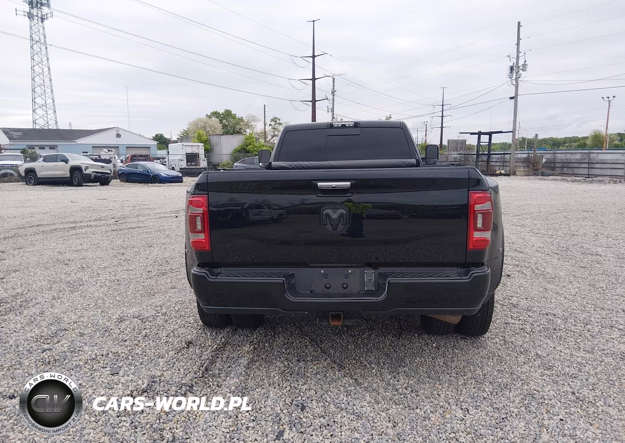 2020 Ram 3500 Limited 4X4 8' Box VIN:3C63RRRL0LG272107 - 15
