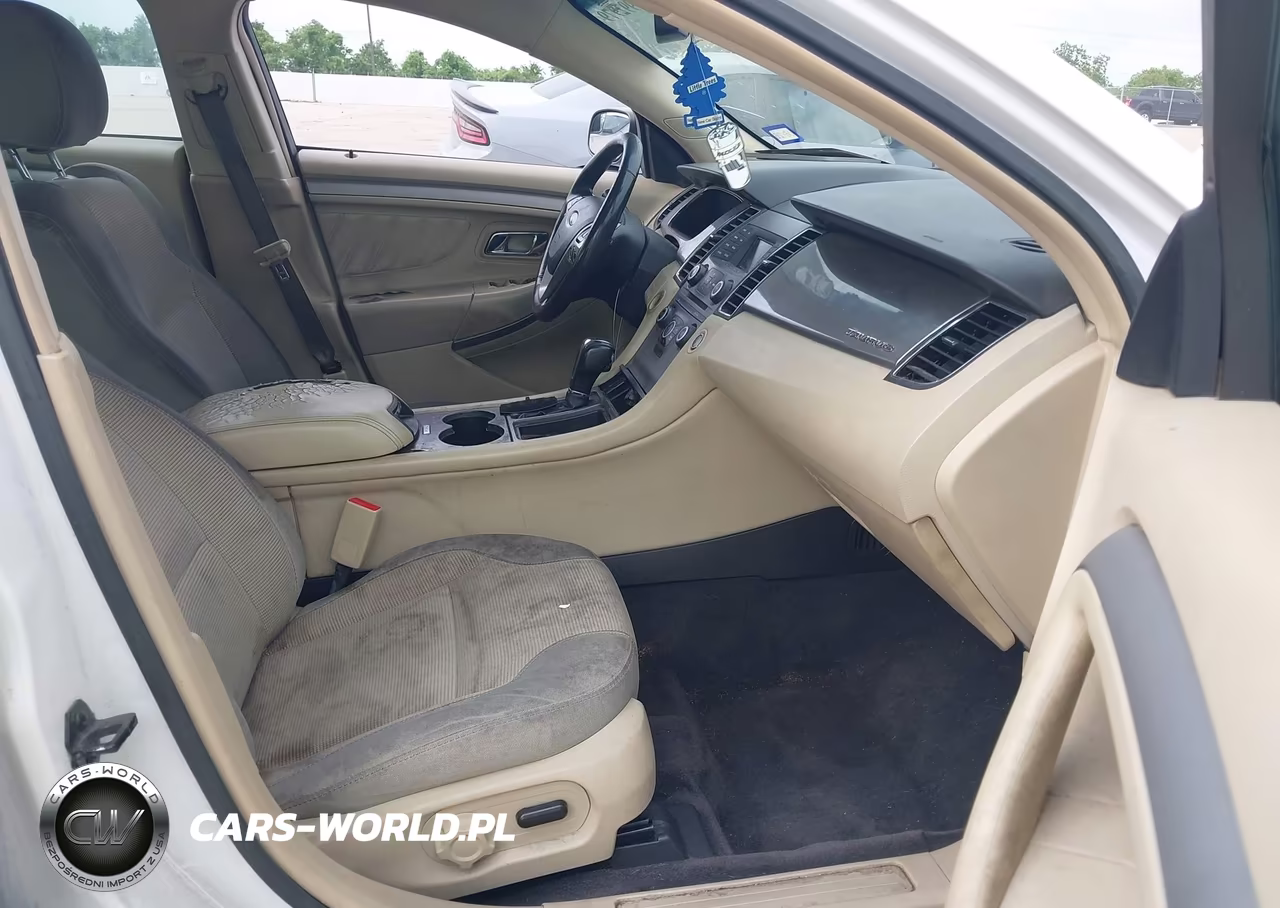 2018 Ford Taurus Sel VIN:1FAHP2E85JG111781 - 5