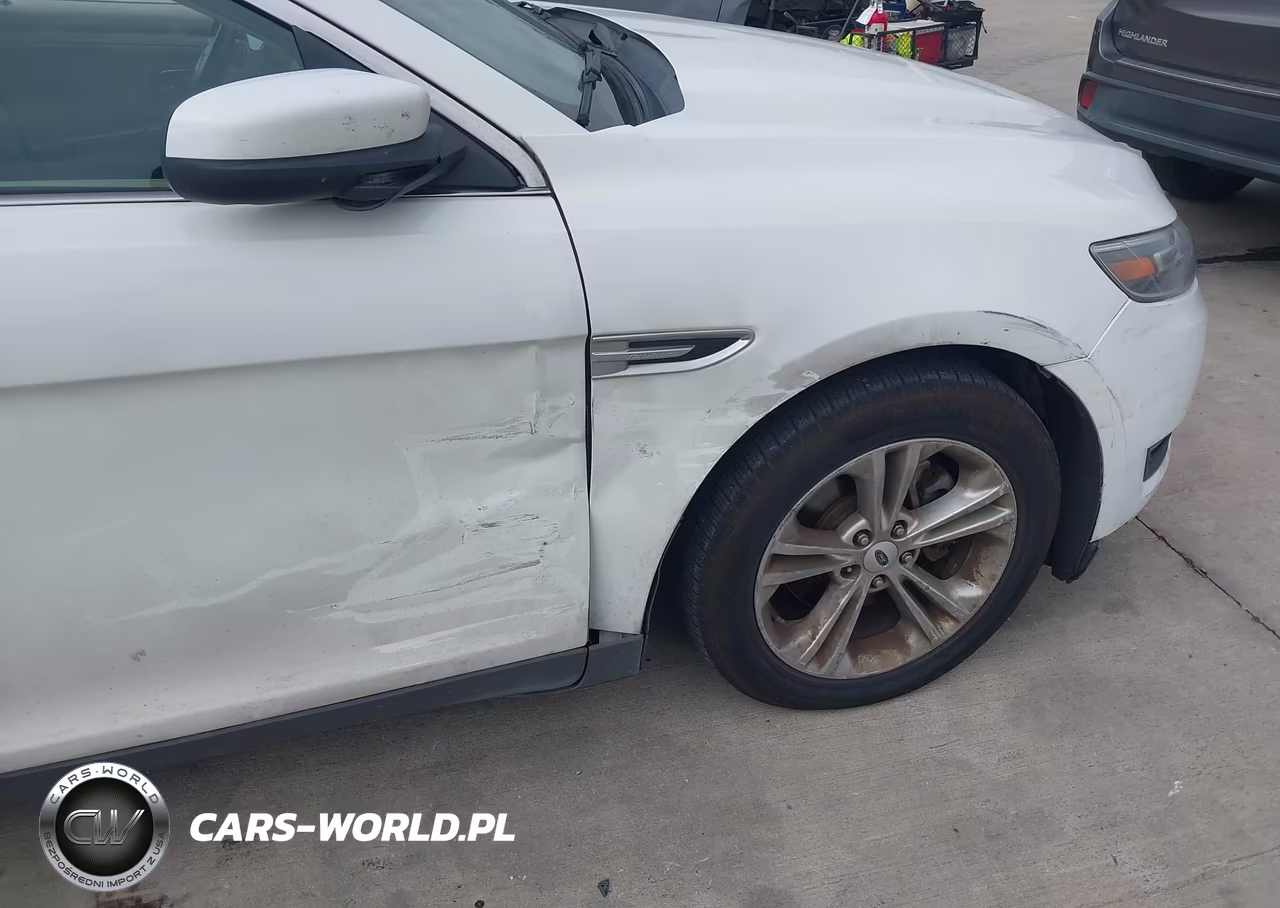 2018 Ford Taurus Sel VIN:1FAHP2E85JG111781 - 6