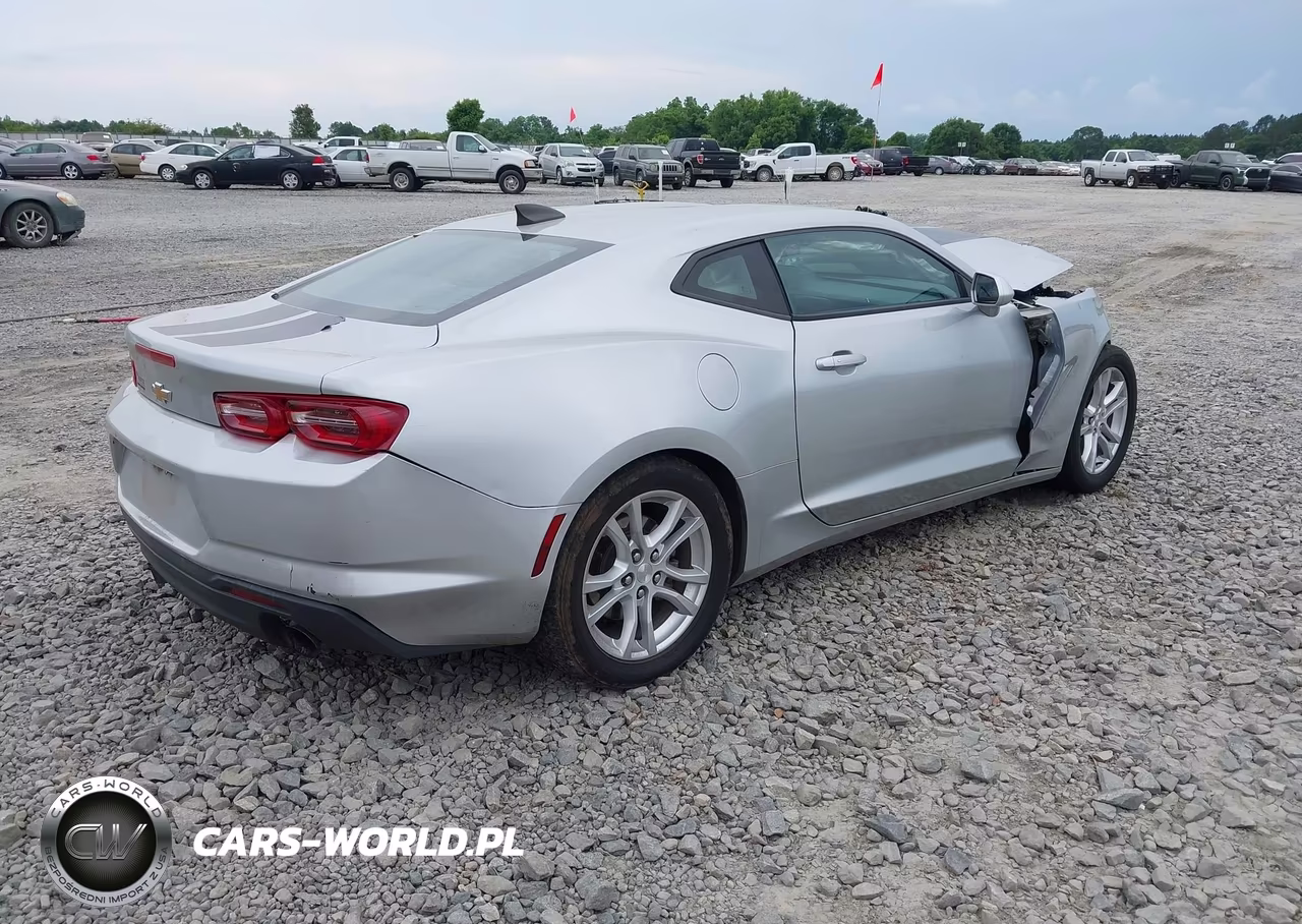 2019 Chevrolet Camaro 1Ls VIN:1G1FA1RX0K0149825 - 4