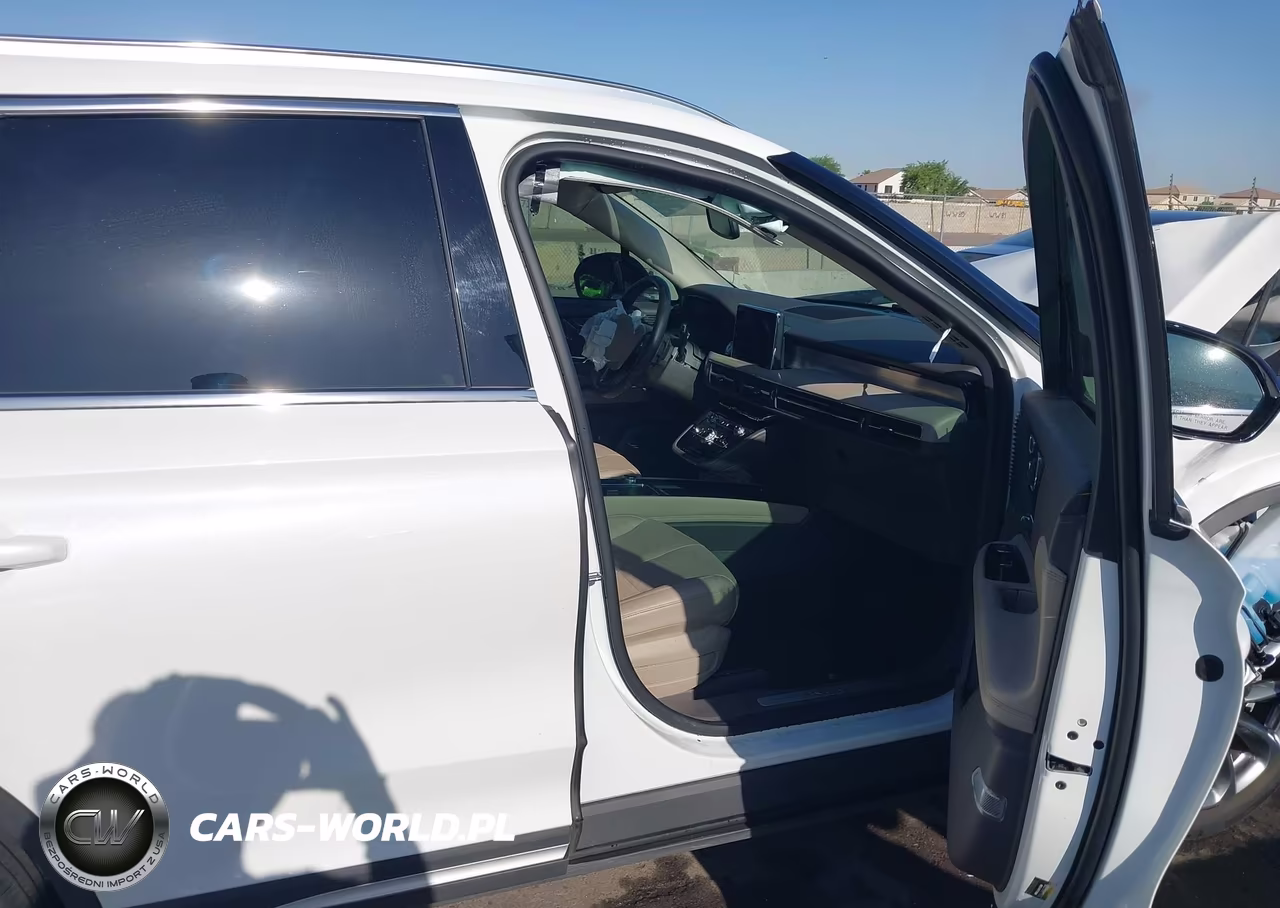 2020 Lincoln Corsair Standard VIN:5LMCJ1C93LUL29078 - 5