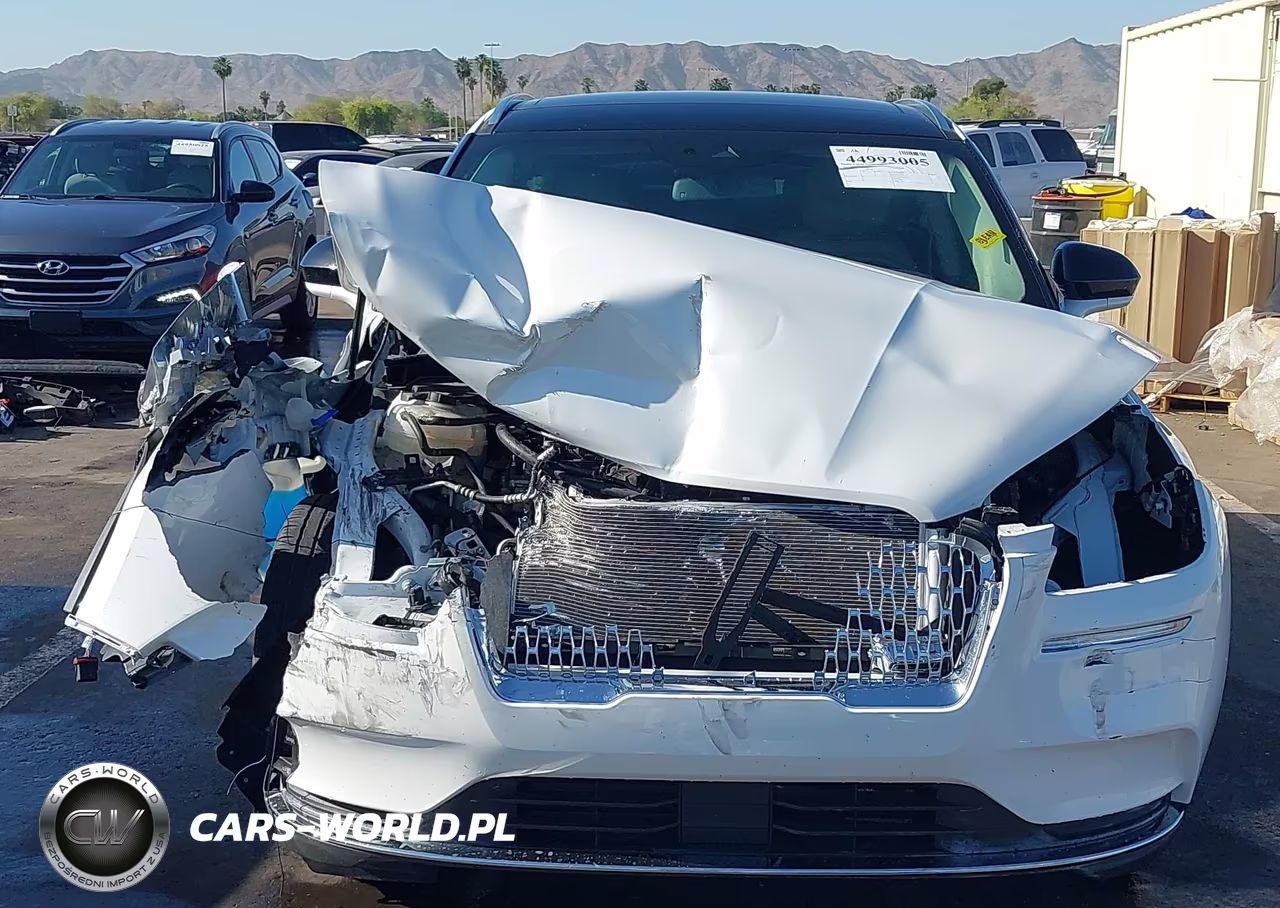 2020 Lincoln Corsair Standard VIN:5LMCJ1C93LUL29078 - 6