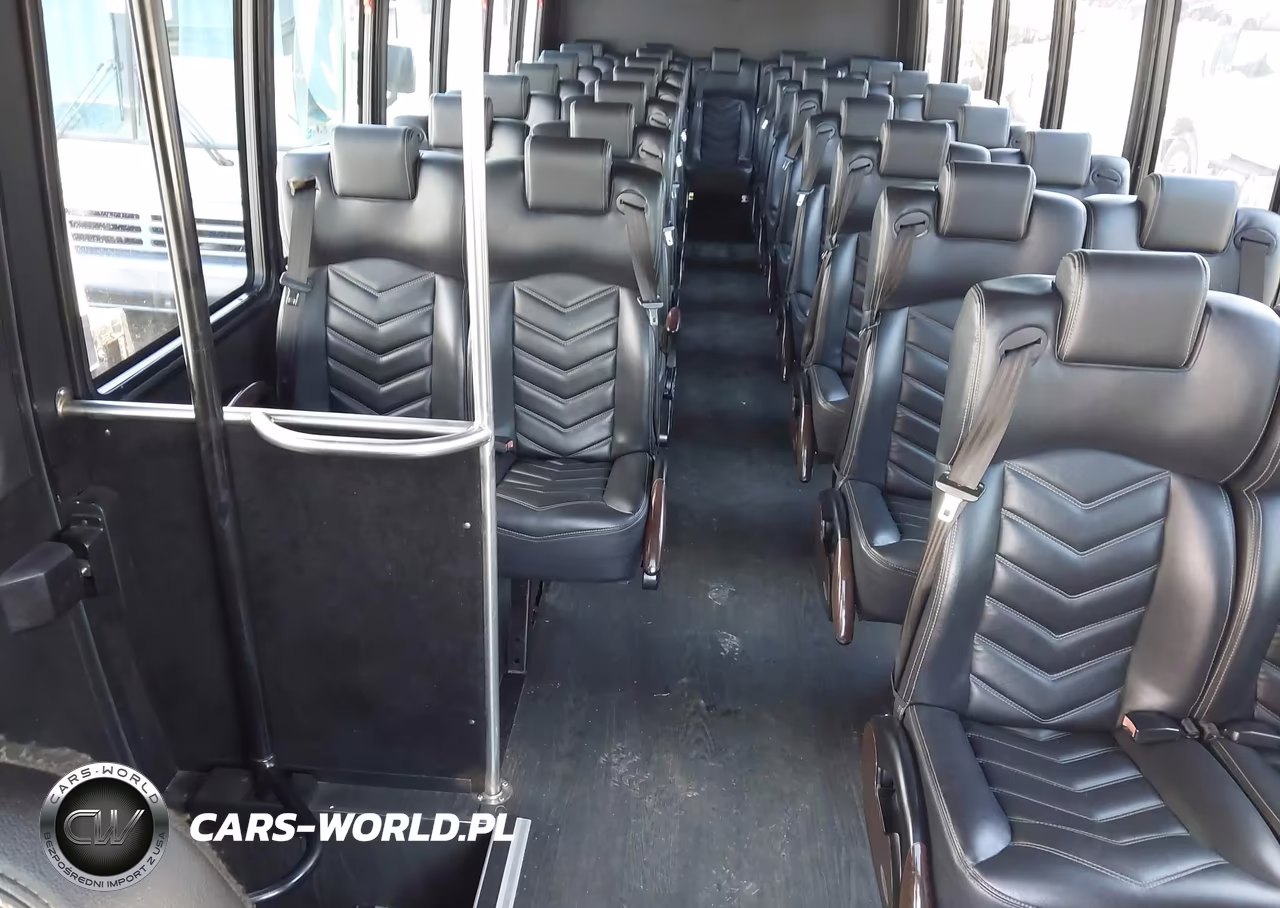 2020 Freightliner M2 106 VIN:3ALACXFC4LDKT9007 - 8