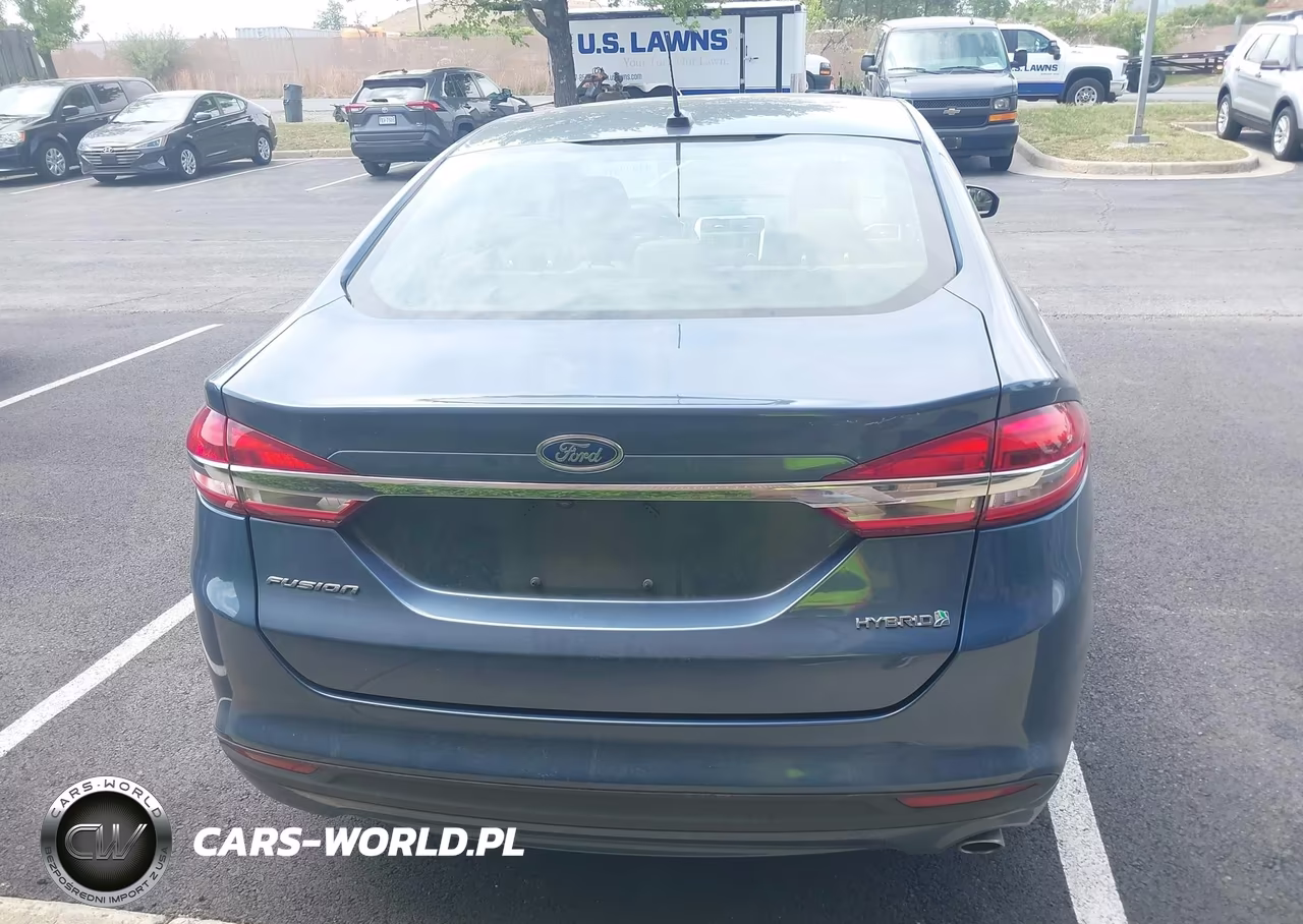 2018 Ford Fusion Hybrid S VIN:3FA6P0UU6JR243614 - 15
