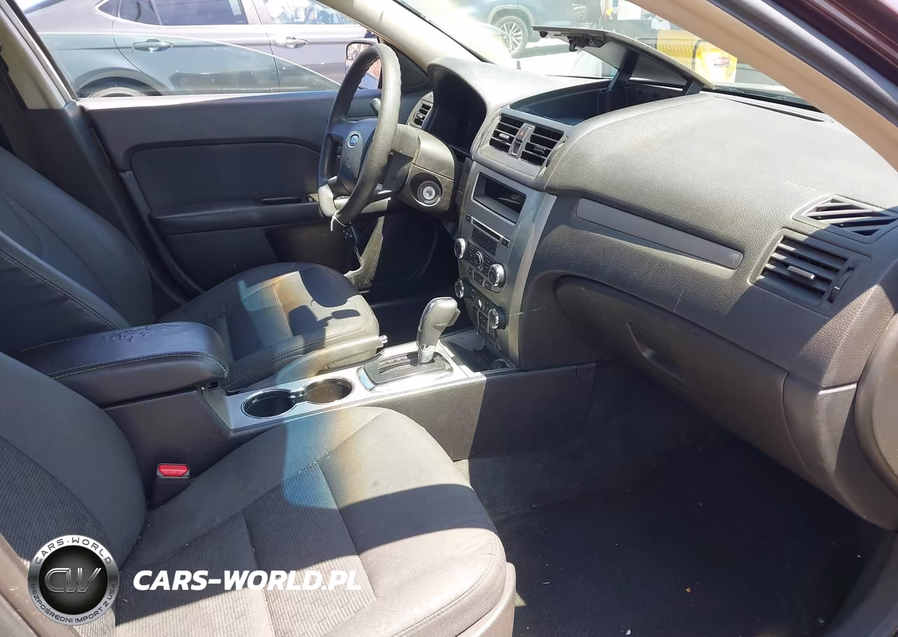 2012 Ford Fusion Se VIN:3FAHP0HA4CR380921 - 5