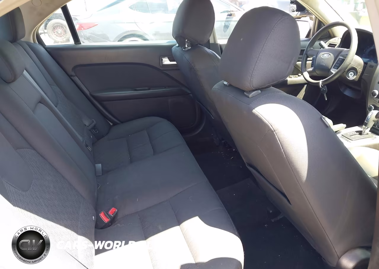 2012 Ford Fusion Se VIN:3FAHP0HA4CR380921 - 8
