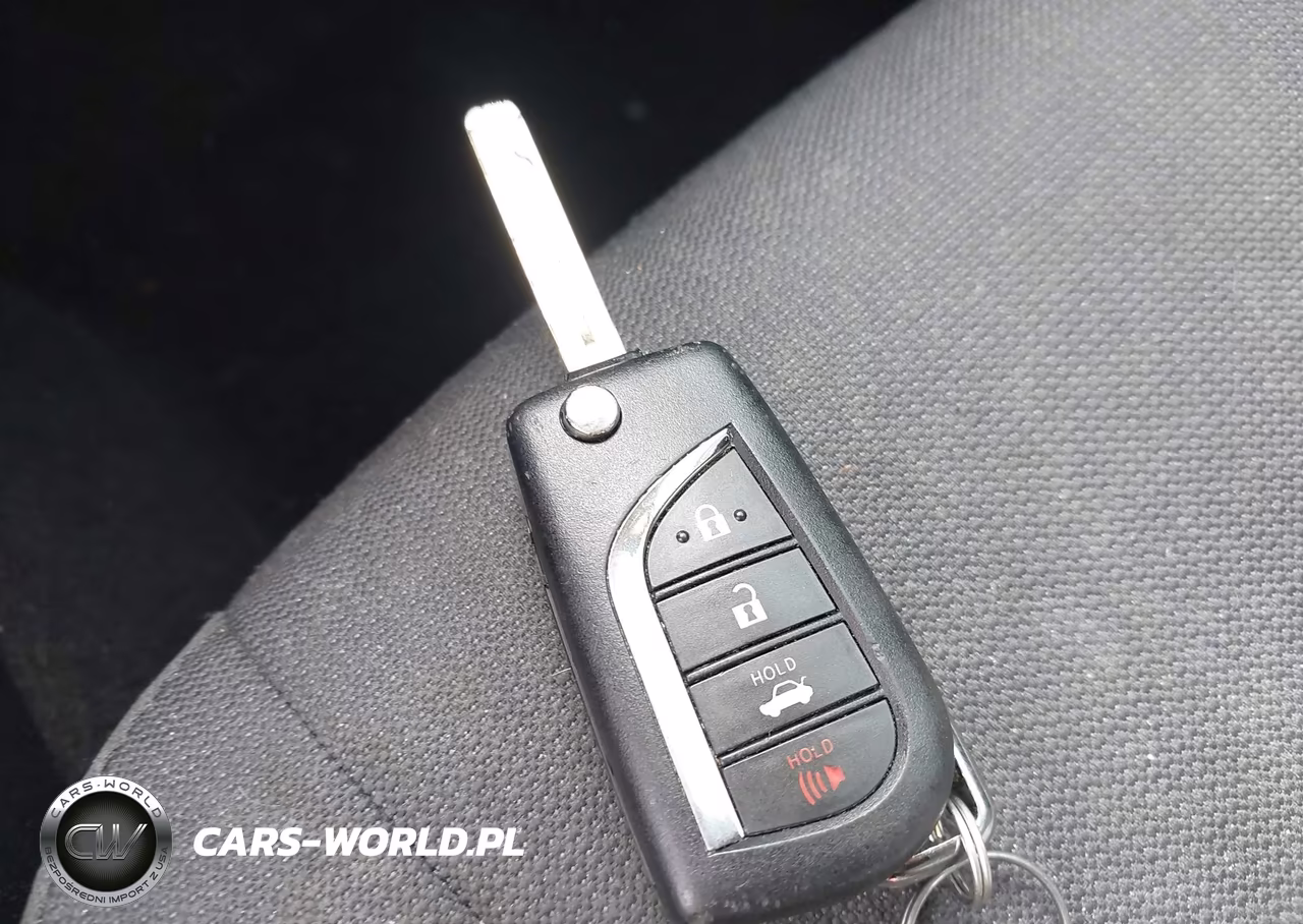 2025 Toyota Corolla Le VIN:5YFB4MDE2SP298067 - 11