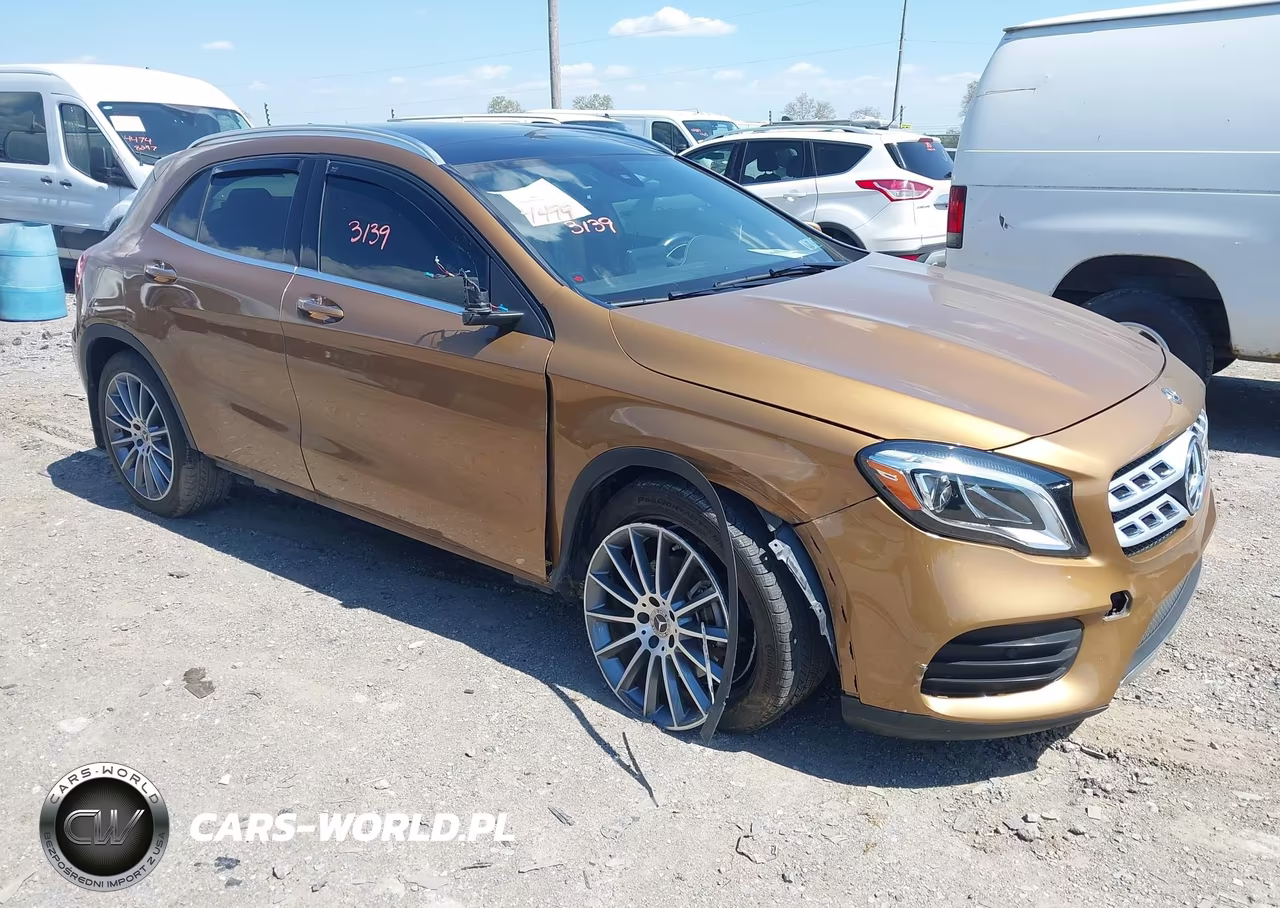 2018 Mercedes-Benz Gla 250 4Matic – zdjęcie 1 z 16