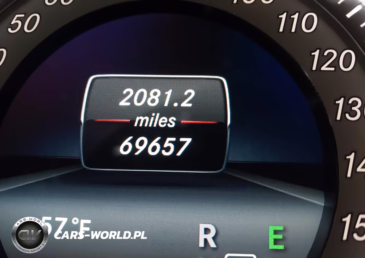 2015 Mercedes-Benz E 350 4Matic VIN:WDDHF8JB8FB135567 - 16