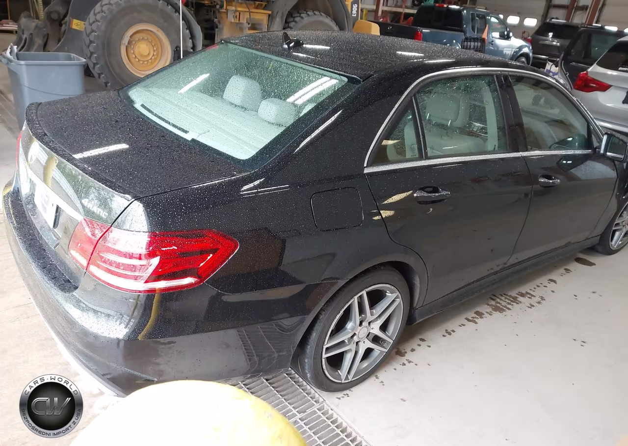 2015 Mercedes-Benz E 350 4Matic VIN:WDDHF8JB8FB135567 - 4