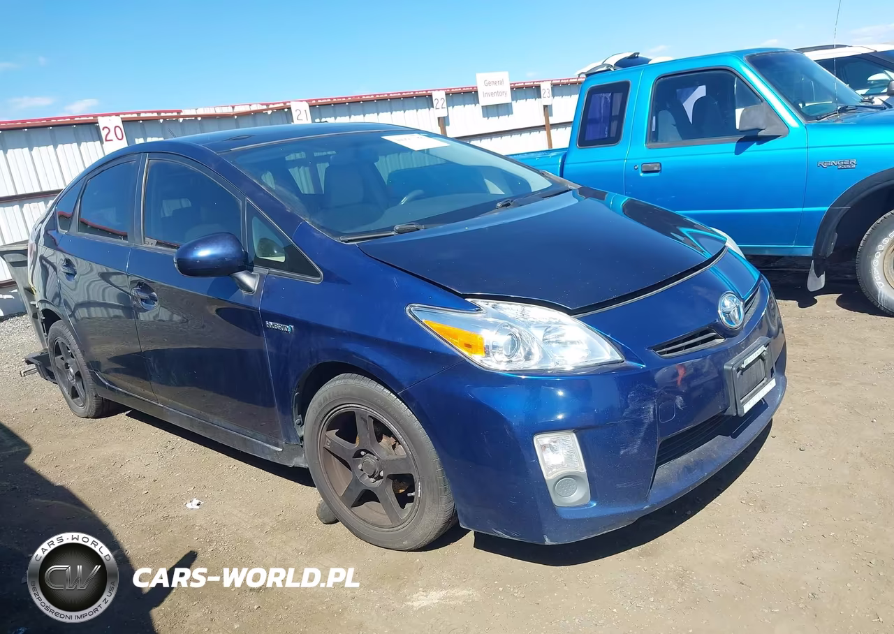 2012 Toyota Prius Three