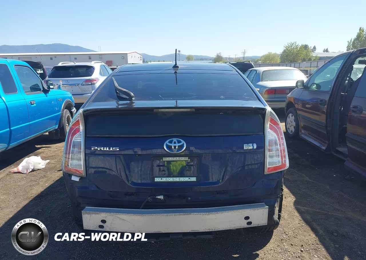 2012 Toyota Prius Three VIN:JTDKN3DU3C1605718 - 16