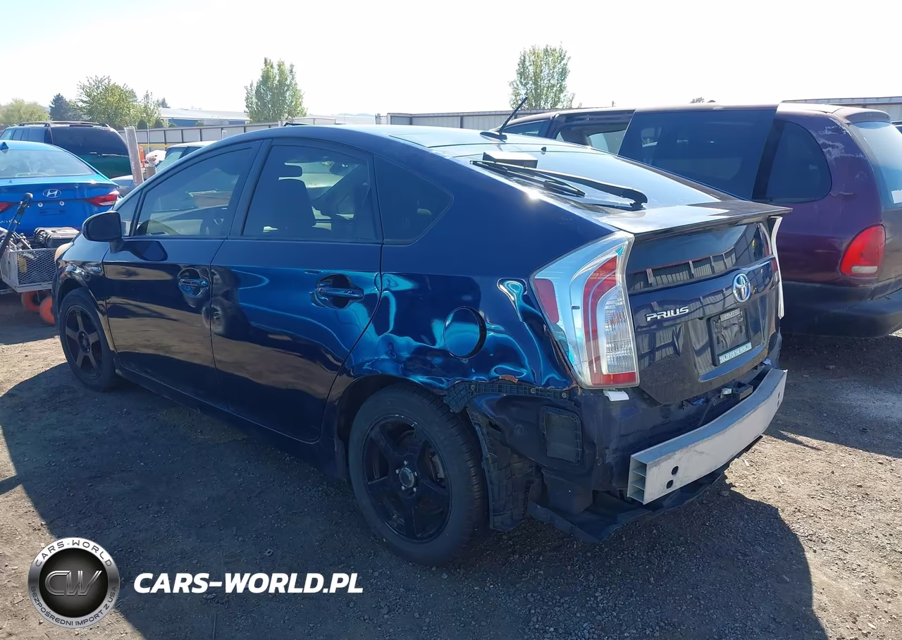 2012 Toyota Prius Three VIN:JTDKN3DU3C1605718 - 3