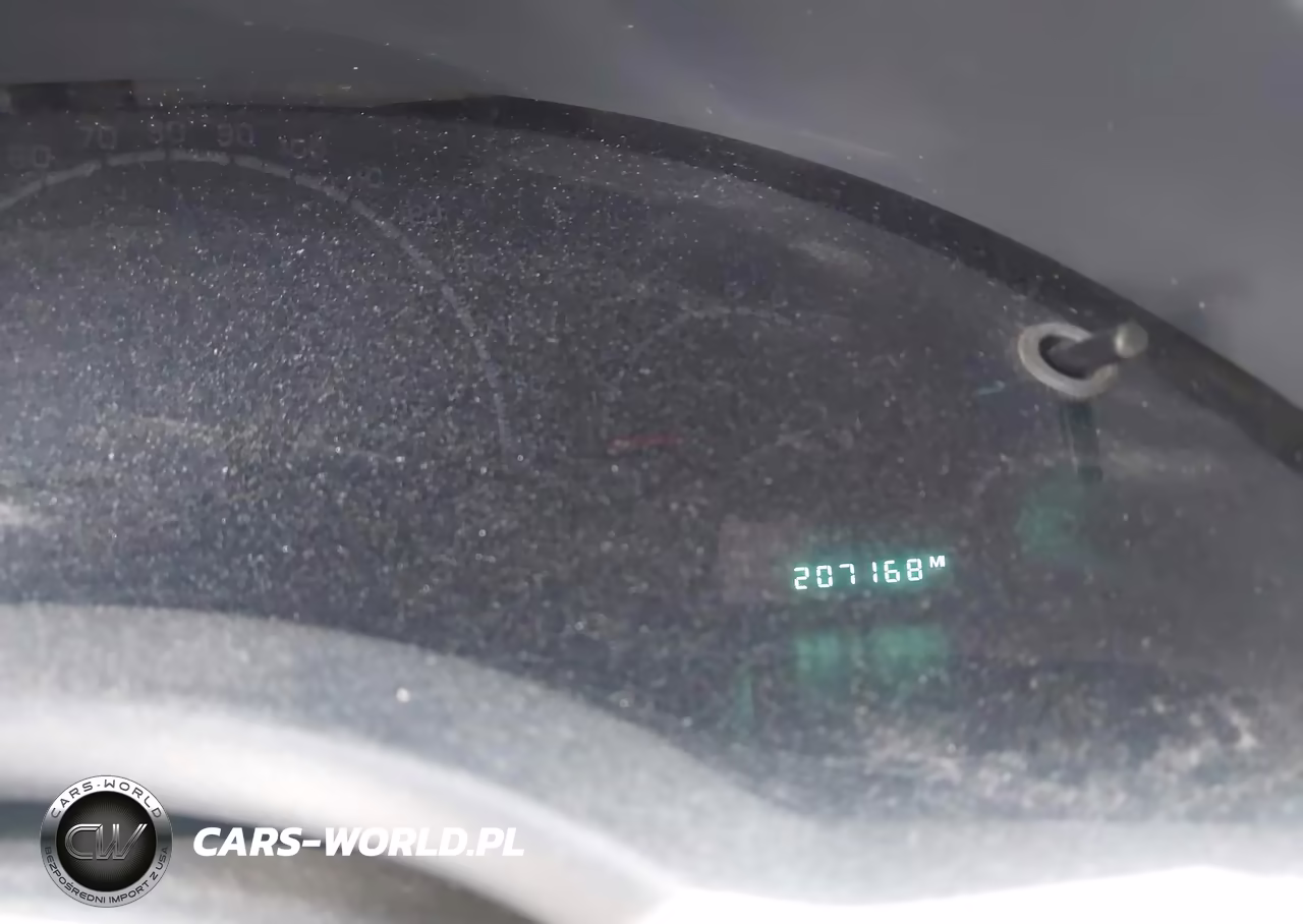 2005 Chrysler Pacifica Touring VIN:2C4GM68435R547645 - 7