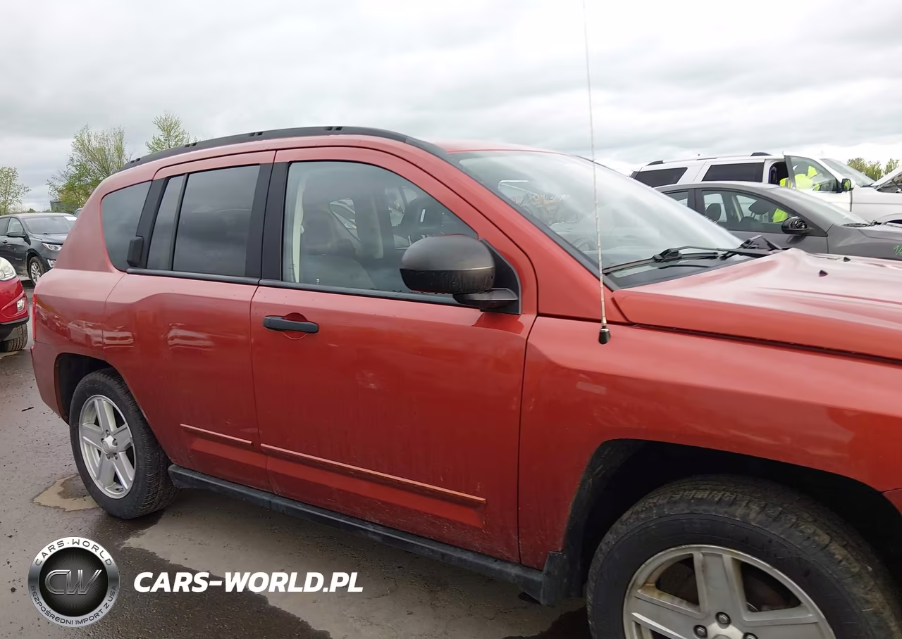 2008 Jeep Compass Sport VIN:1J8FT47W28D783712 - 13