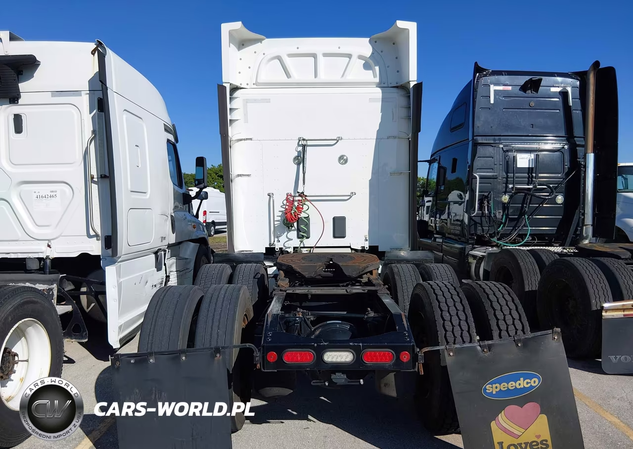 2019 Peterbilt 579 VIN:1XPBDP9X1KD492330 - 15