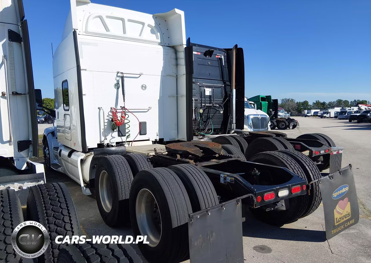 2019 Peterbilt 579 VIN:1XPBDP9X1KD492330 - 3